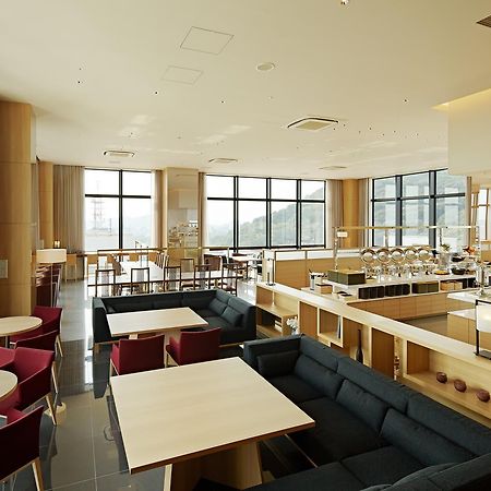 松山大街道光芒酒店 外观 照片