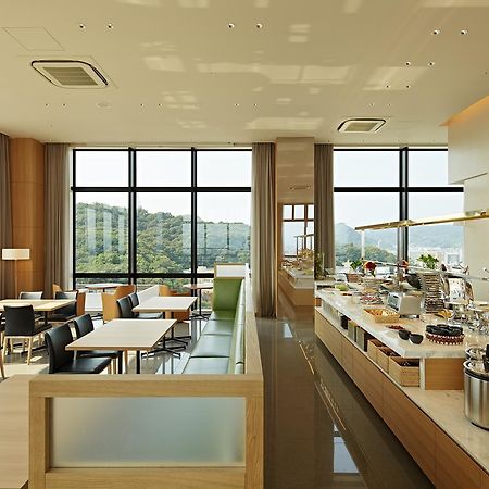 松山大街道光芒酒店 外观 照片